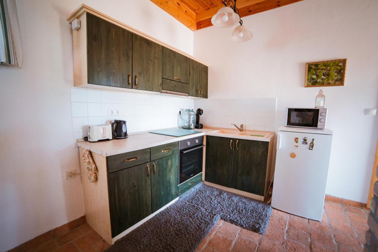 Édenkert Vendégházak Pécsvárad Exterior foto
